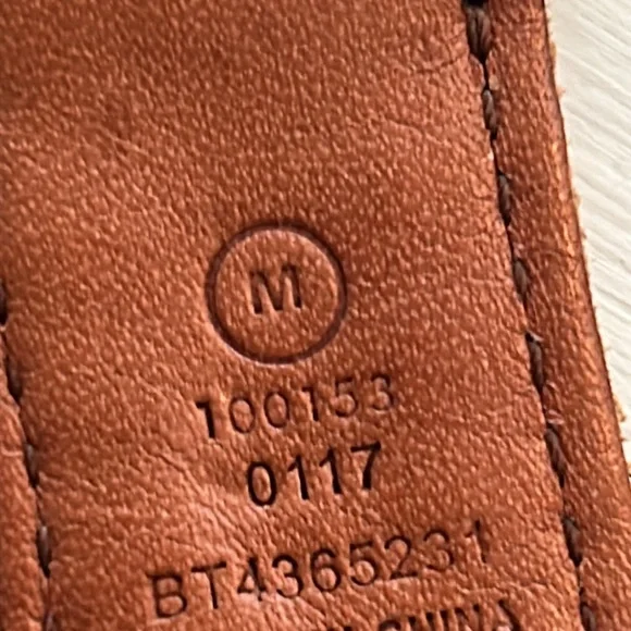 FOSSIL woven leather belt with gold toned buckle, women’s Medium - Picture 5 of 8